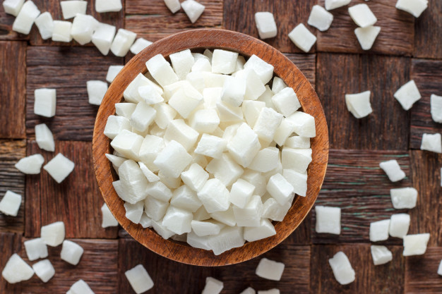 https://www.freepik.com/premium-photo/coconut-cubed-wooden-bowl_8177350.htm#page=2&query=coconut+cubes&position=47