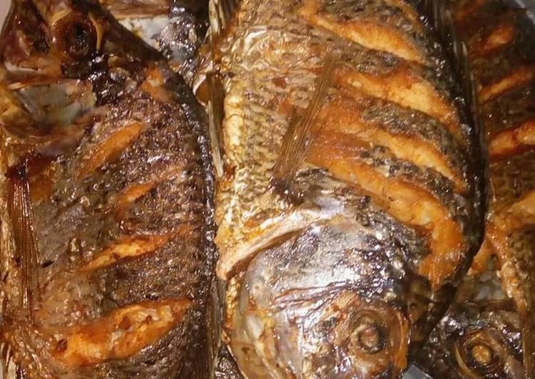 Deep fried Tilapia Recipe by Martin Omollo - Cookpad